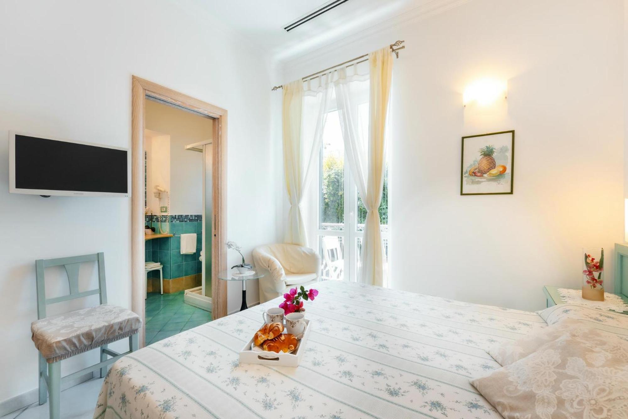 La Vispa Teresa Ischia Eksteriør billede